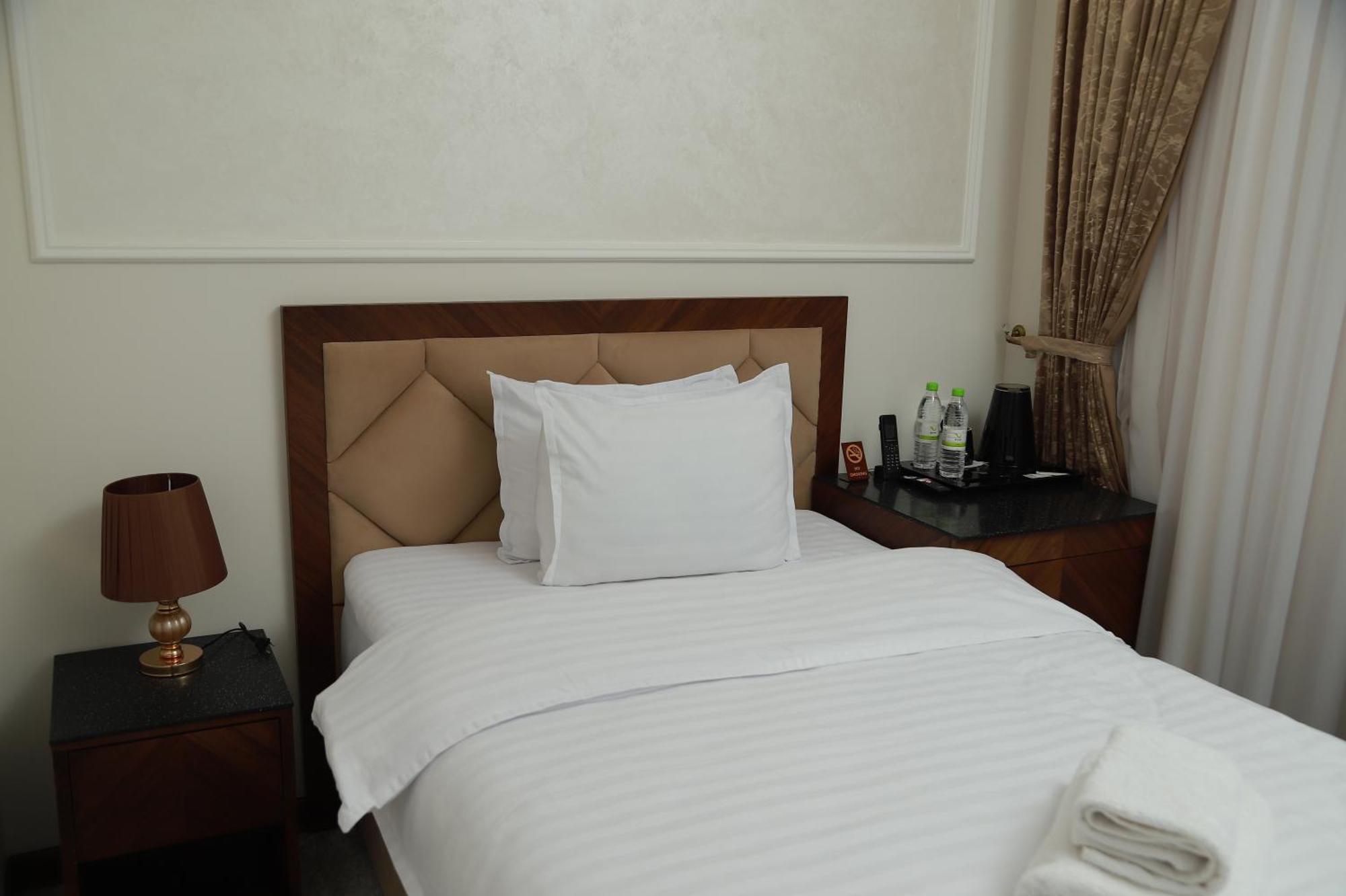 Sandhill Hotel Samarcanda Exterior foto